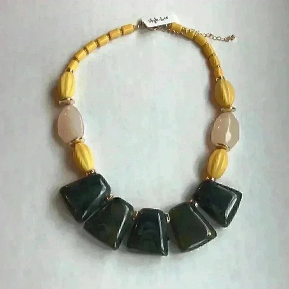 Style & Co new Gold Tone Statement Beaded Necklace - Picture 4 of 8